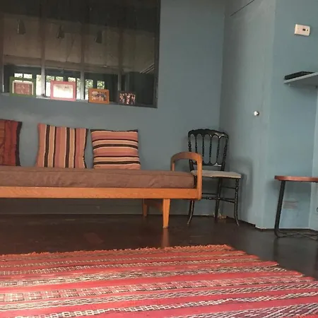 Comfortable House With Terrace For 5 People By Wee Paris